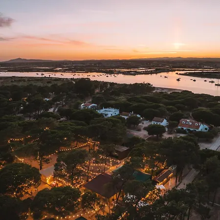 Orla Ilha De Eco-glamping Camping